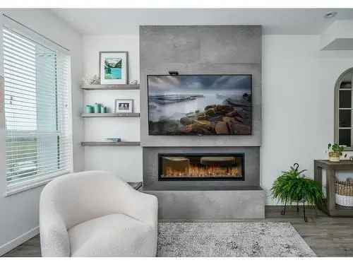 3 Bedroom Townhome For Sale in Willoughby Langley BC