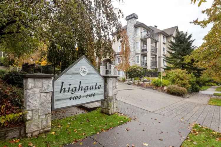 Rent 2 Bedroom Home in Highgate with Outdoor Space and Great Amenities