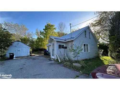 House For Sale In Collingwood, Ontario