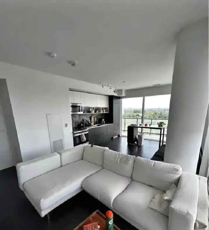 1 Bed 1 Bath Condo in Distillery District for Working Professional