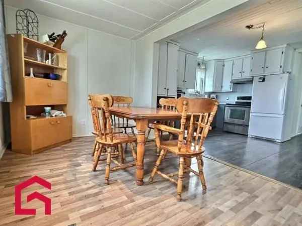 Mobile Home for Sale Montérégie Water Access