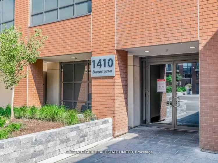 Condo For Rent in Toronto, Ontario