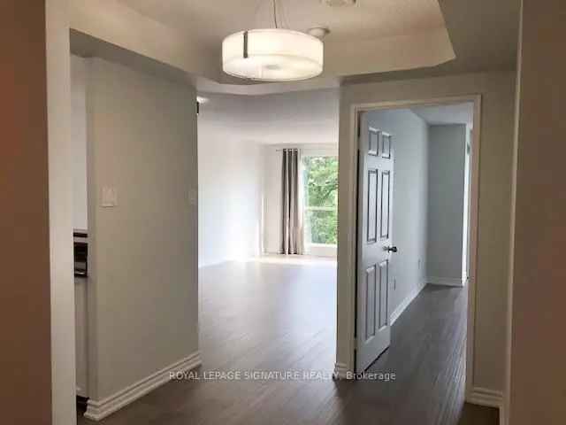 Spacious 1-Bedroom Condo near Shops and Transit