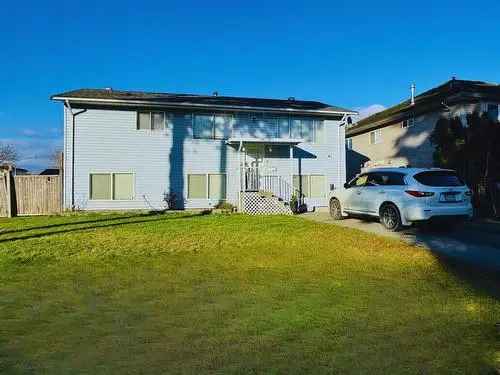 House For Sale In Surrey, British Columbia