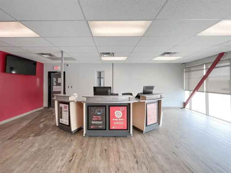 Commercial property For Sale in Lethbridge, Alberta