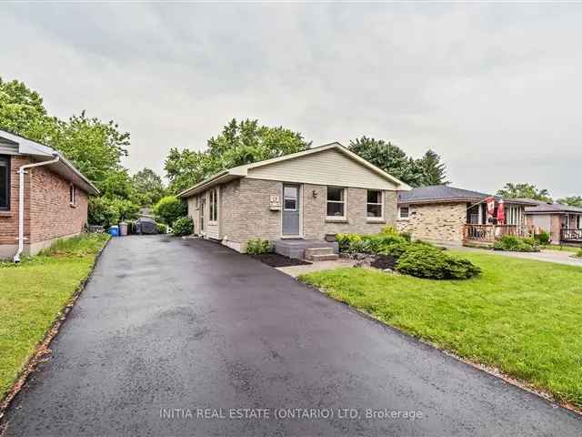 Updated Family Home Near Southdale and Commissioners