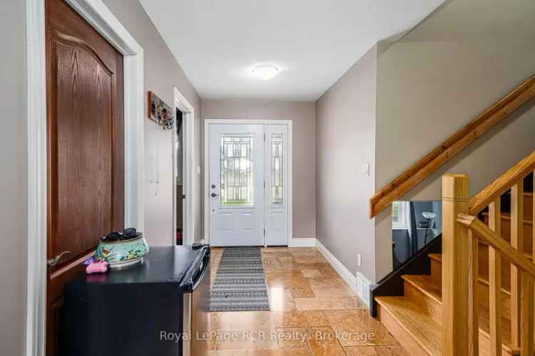 4 Bedroom Bungalow Eugenia 3000+ sq ft