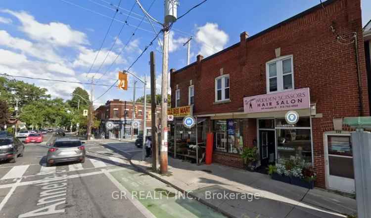 Commercial For Sale in Toronto, Ontario