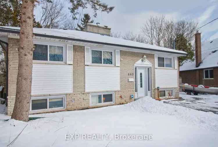 Ravine View Bungalow 3 1 Bedrooms Oshawa