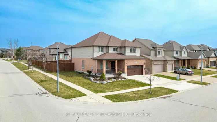 Elegant Woodstock Family Home 4 2 Beds 3 1 2 Baths