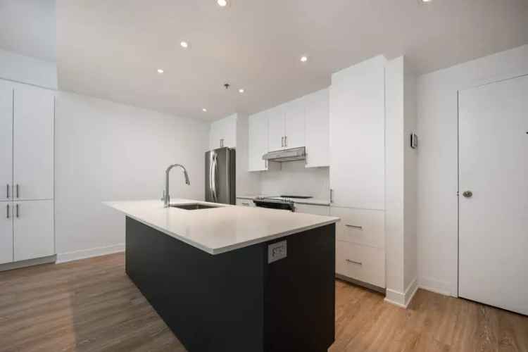 Studio For Rent in Montreal, Quebec