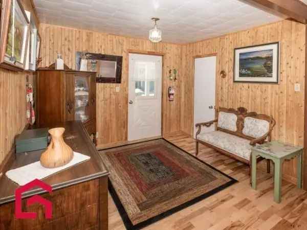 Bungalow for Sale near La Malbaie
