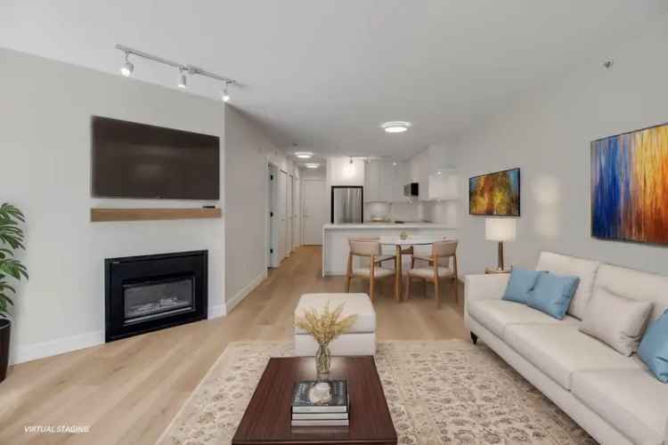 Completely Renovated 2BR 2BA Hudson St Apartment - Modern & Bright