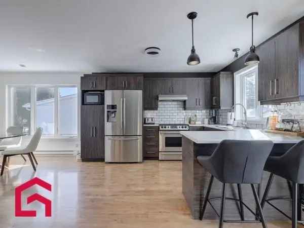 2017 Bungalow Semi-detached 3 Beds 2 Baths