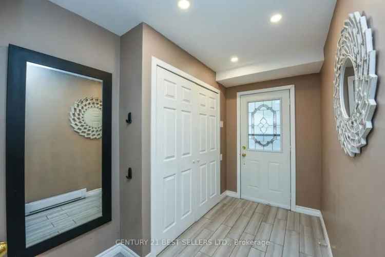 House For Sale in Mississauga, Ontario