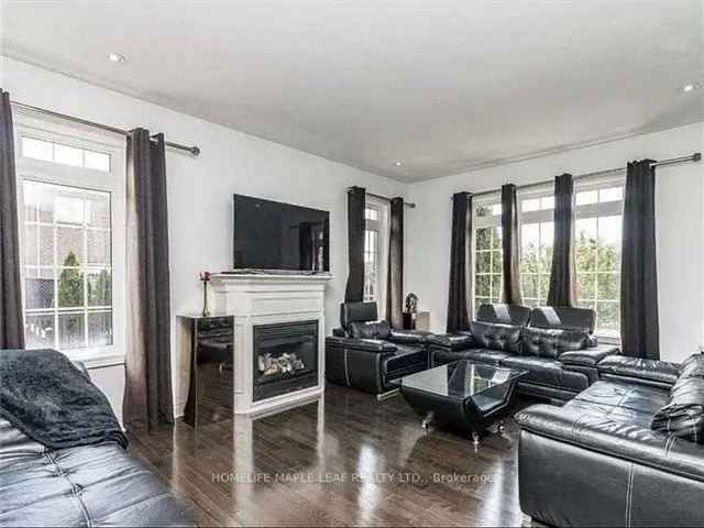 Upgraded Home Near Mt Pleasant Go Station 4 Beds