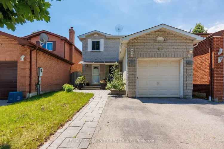 House For Sale in 28, Trawley Crescent, Ajax, Ontario