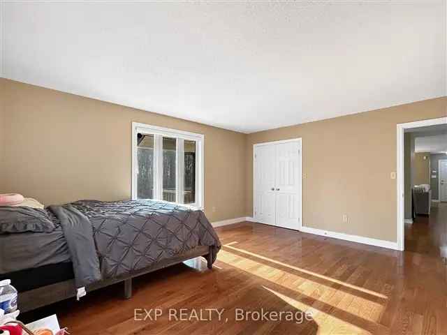 House For Sale in null, Ontario