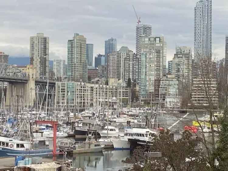 False Creek Waterfront Townhouse 2200 sq ft 2 4 Beds