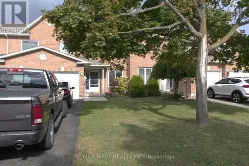 House For Sale In Barrie, Ontario