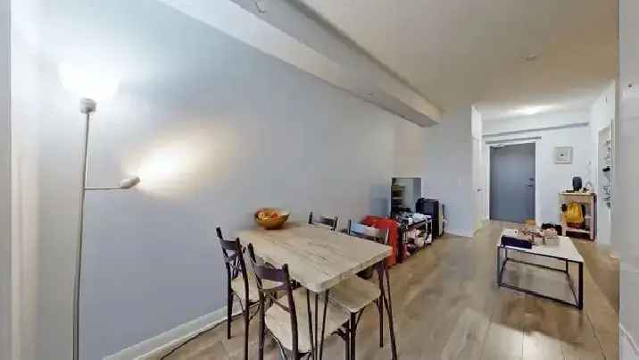 One Bedroom Condo Downtown Luxury Building