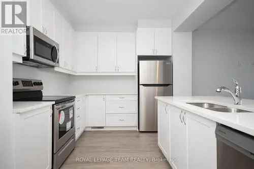 2 Bed 2 Bath Townhouse in Stonebridge New Barrhaven