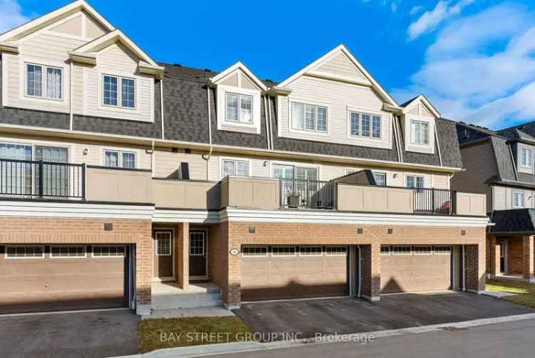 Luxury Townhouse for Sale in North Whitby with Spacious Features