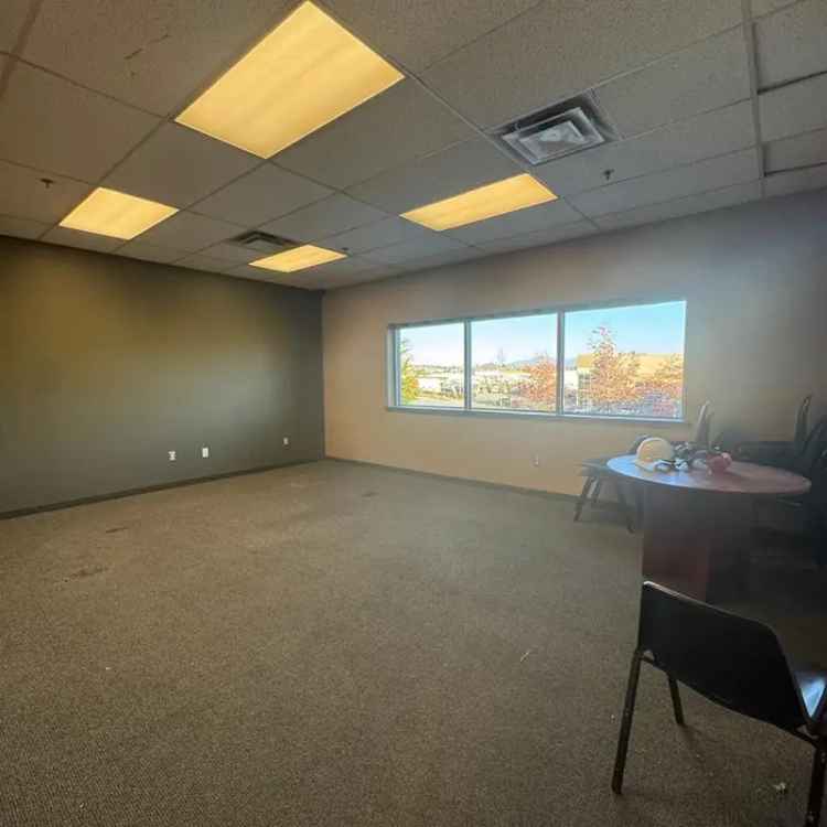 1900 sq ft Office Space for Sublease