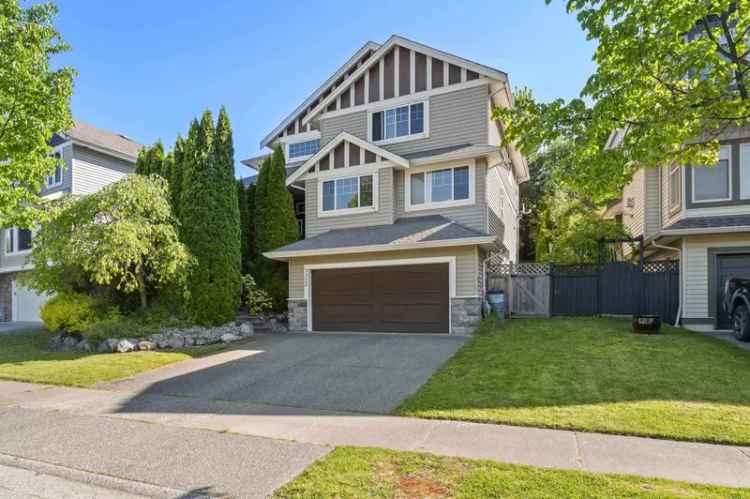 6 Bedroom Home in Abbotsford East  3400 sq ft