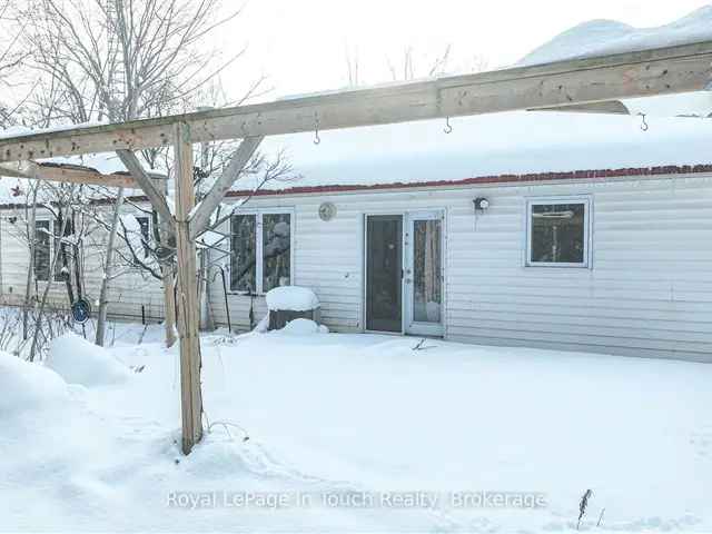 House For Sale in Tay, Ontario