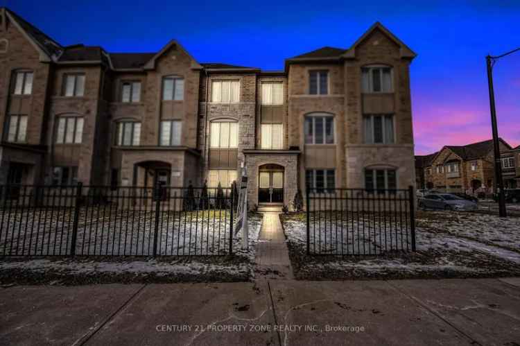 House For Sale in Brampton, Ontario