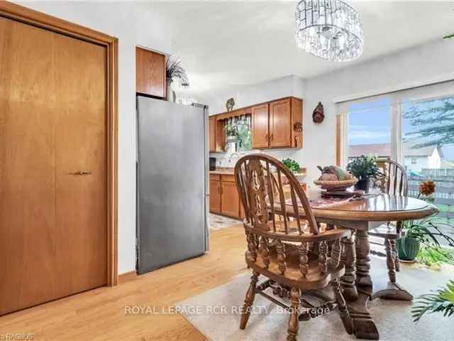 House For Sale in Regina, Saskatchewan