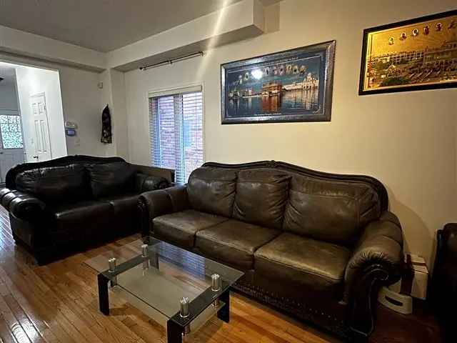 House For Rent in Brampton, Ontario