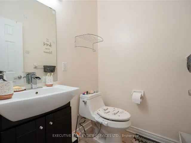 3 Bedroom 4 Washroom Freehold Townhouse Perfect for First Time Home Buyers