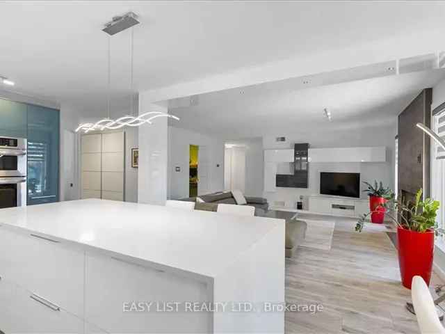 Luxury 5-Bedroom Bungalow in Dorchester Modern Open Concept