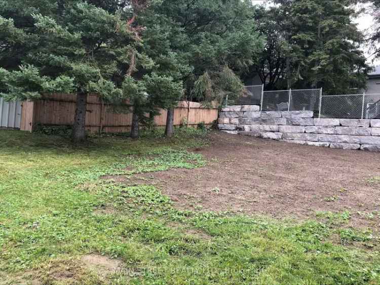 Peterborough Home Lot Near River and Amenities