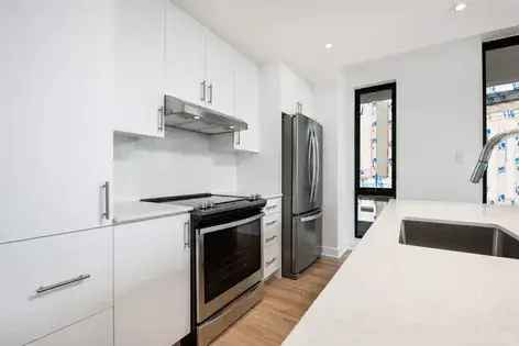 1 room apartment of 63 m² in Montreal