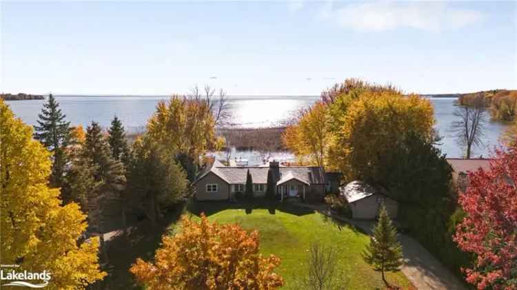 Lake Simcoe Waterfront Bungalow 5 Beds 25 Baths Val Harbour Estates