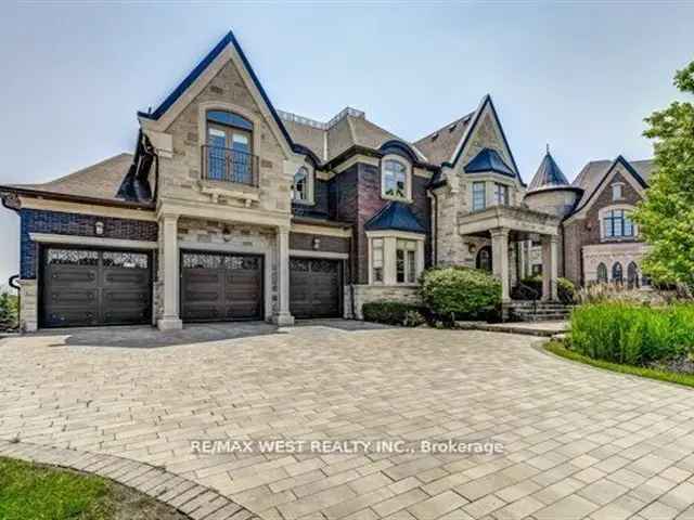 House For Sale in Vaughan, Ontario