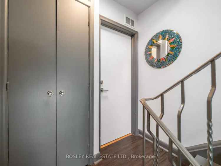House For Sale , 9, Love Crescent, Toronto, Ontario