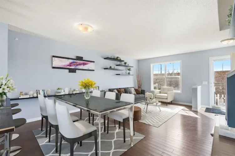 McKenzie Towne 2-Storey Townhouse - Quiet, Upgraded, 2 Bedroom