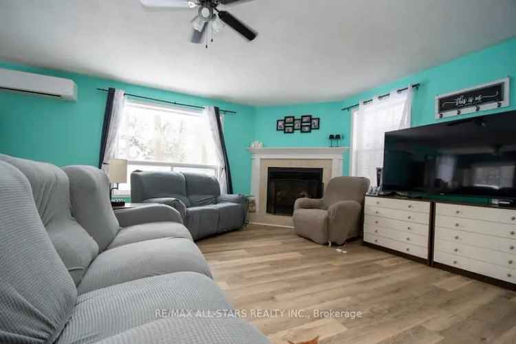Adorable 3-Bedroom Bungalow near Sturgeon Lake Beach