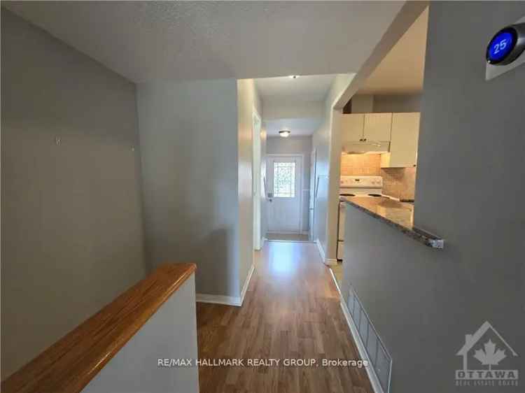 Updated 3-Bedroom Townhome Near Amenities