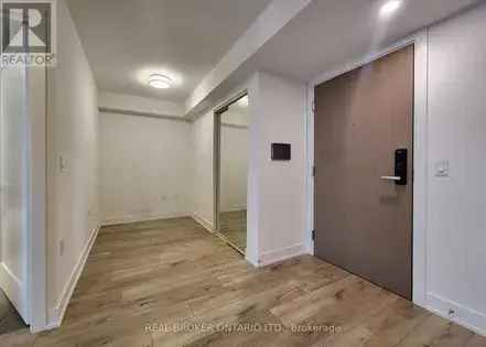 1 Bedroom 1 Bath Suite in Toronto with Amazing Amenities