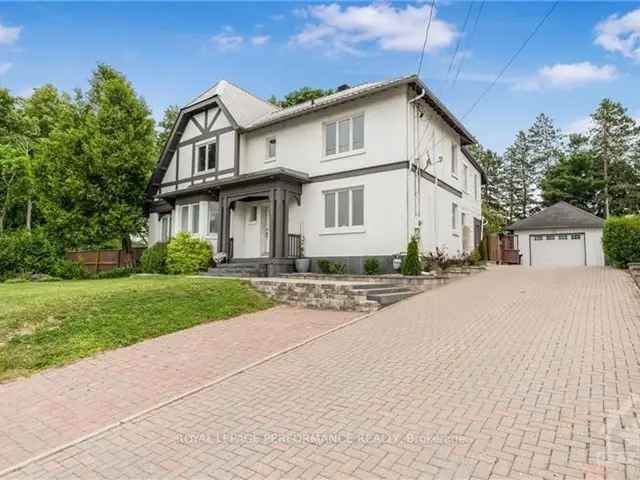 Charming Renovated Home with Pool and Tennis Court