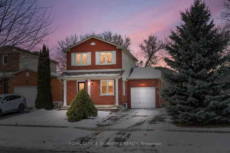 House For Sale in 2, Stephen Avenue, Courtice, Ontario