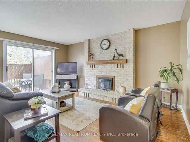 House For Sale in East Gwillimbury, Ontario