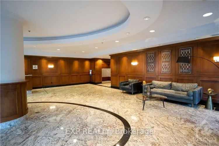 Buy Condo in Ottawa with 1 Bedroom and Den - Stunning Features