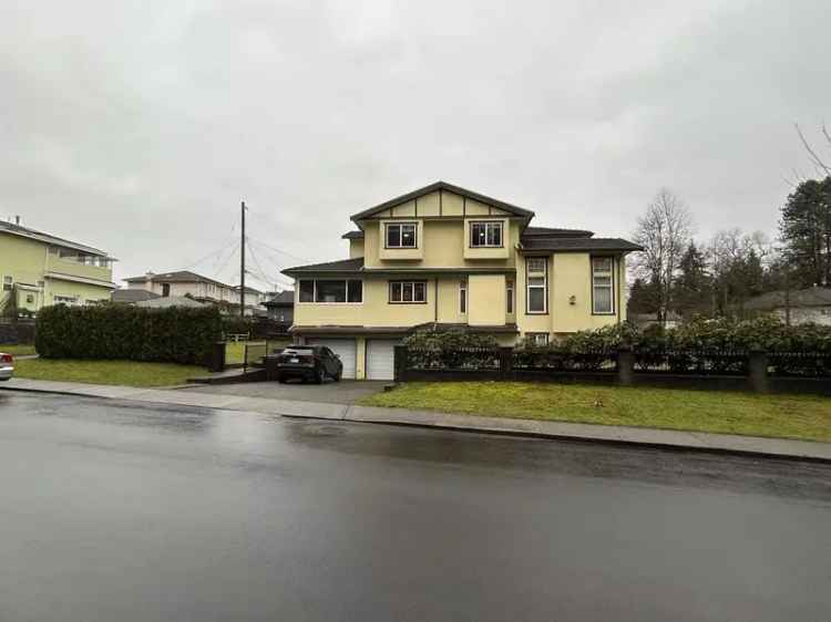 Burnaby South Garden Village House for Sale R2968533