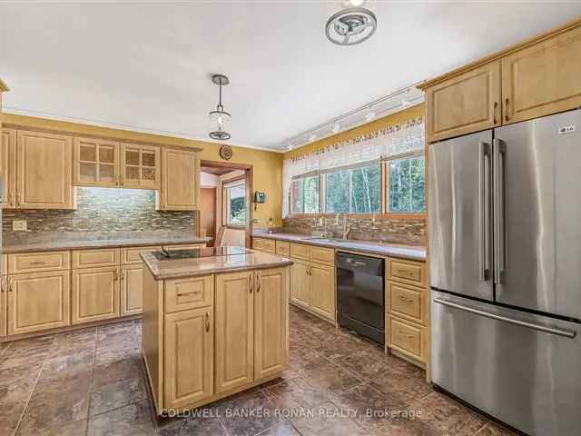 House For Sale in Adjala–Tosorontio, Ontario